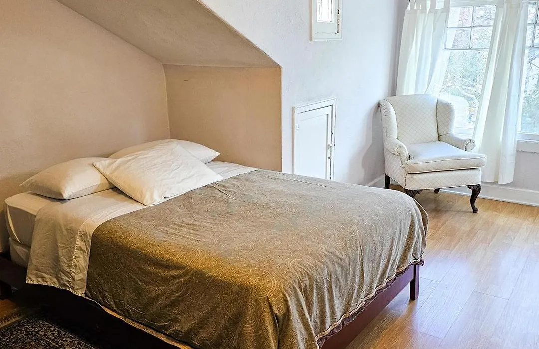 Orange Drive Hostel (Adults Only)-1